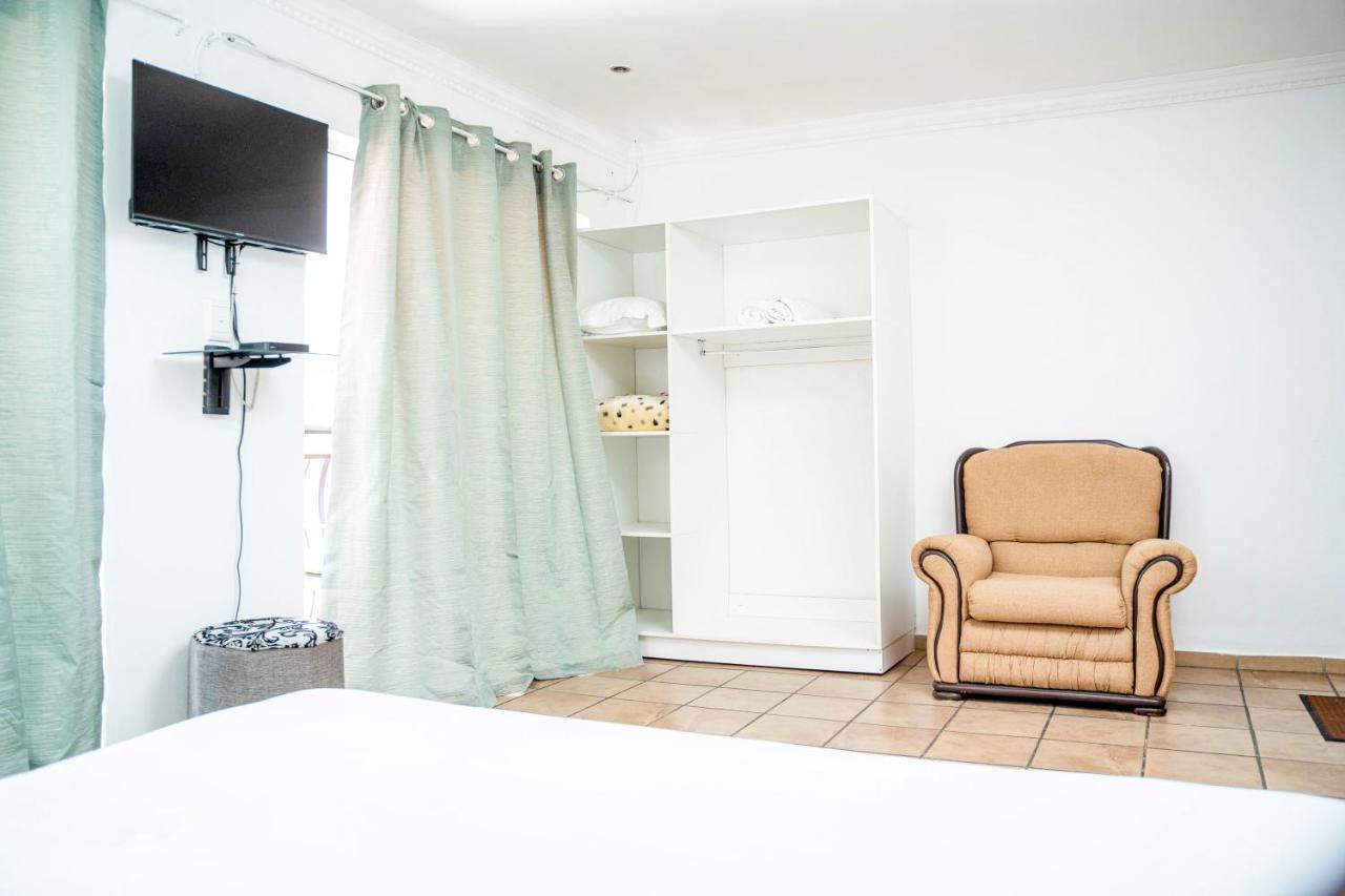 Lancaster Guest House Боксбург Экстерьер фото